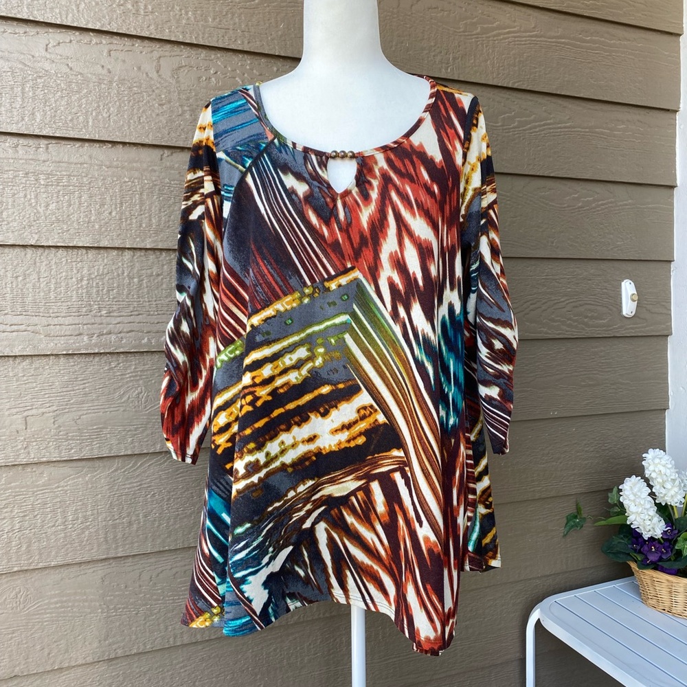 Avenue Tunic Top Blouse